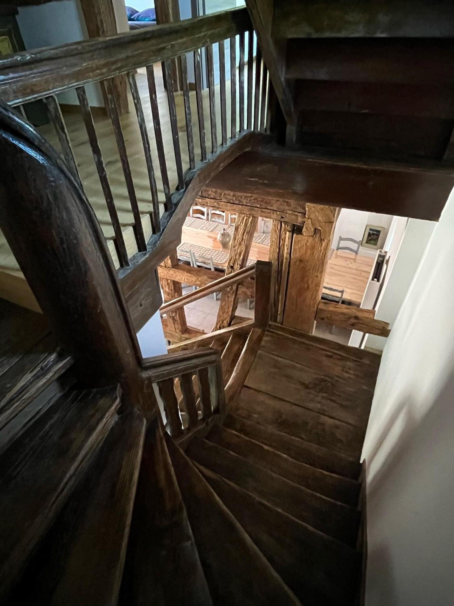 Domaine La Cour Des Nobles - Demeure, Maison Et Appartements Au Coeur De Riquewihr Rum bild